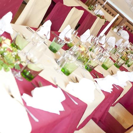 Hotel Restaurant Osterbauer Neunkirchen Exteriör bild