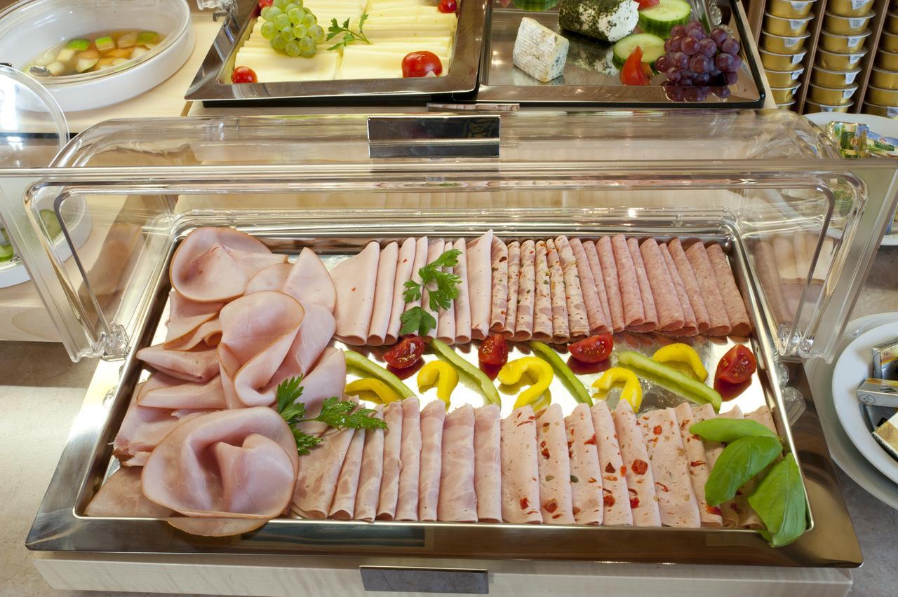 Hotel Restaurant Osterbauer Neunkirchen Exteriör bild